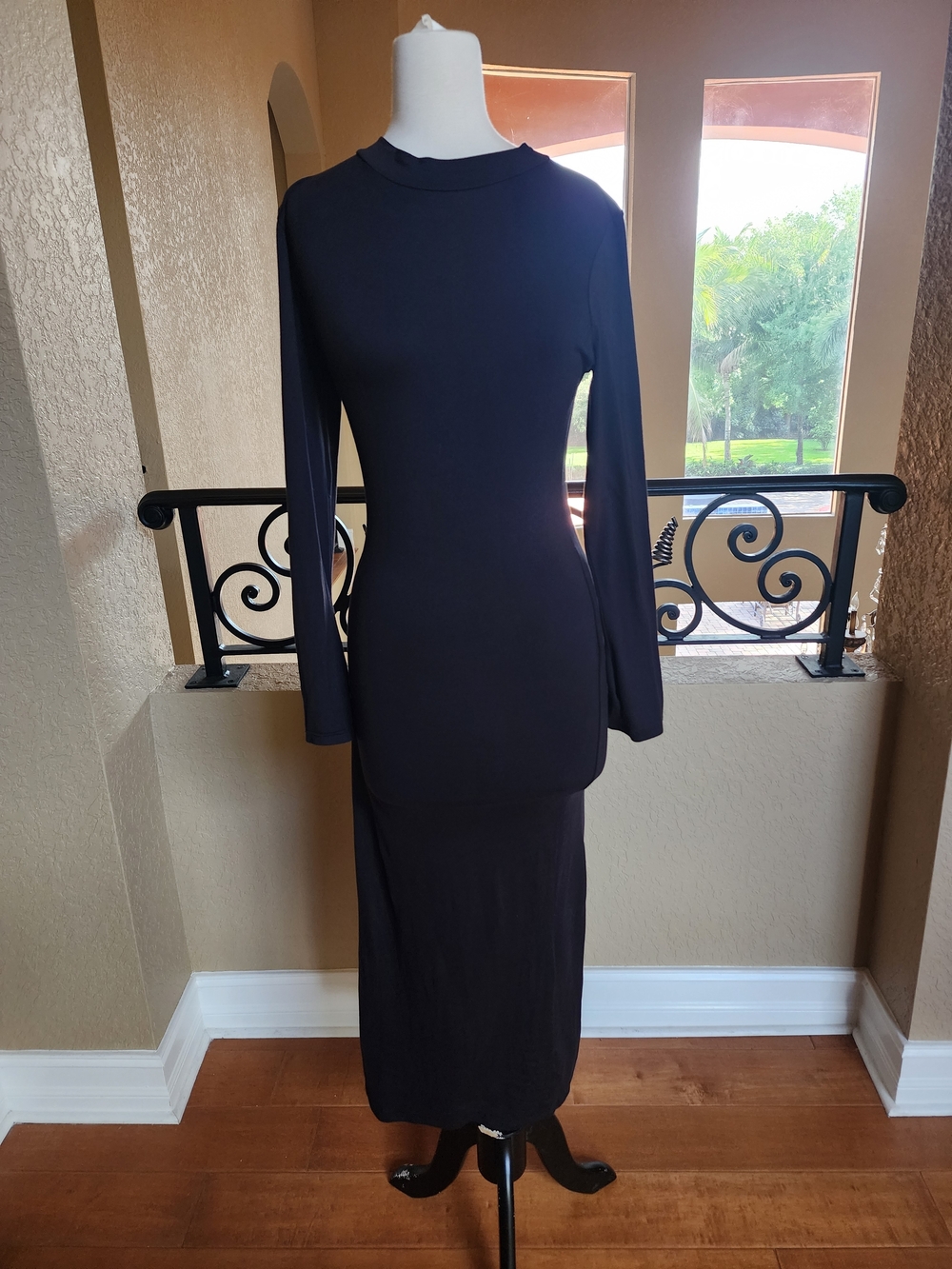 Fashion Nova Black Long-Sleeve Maxi Dress